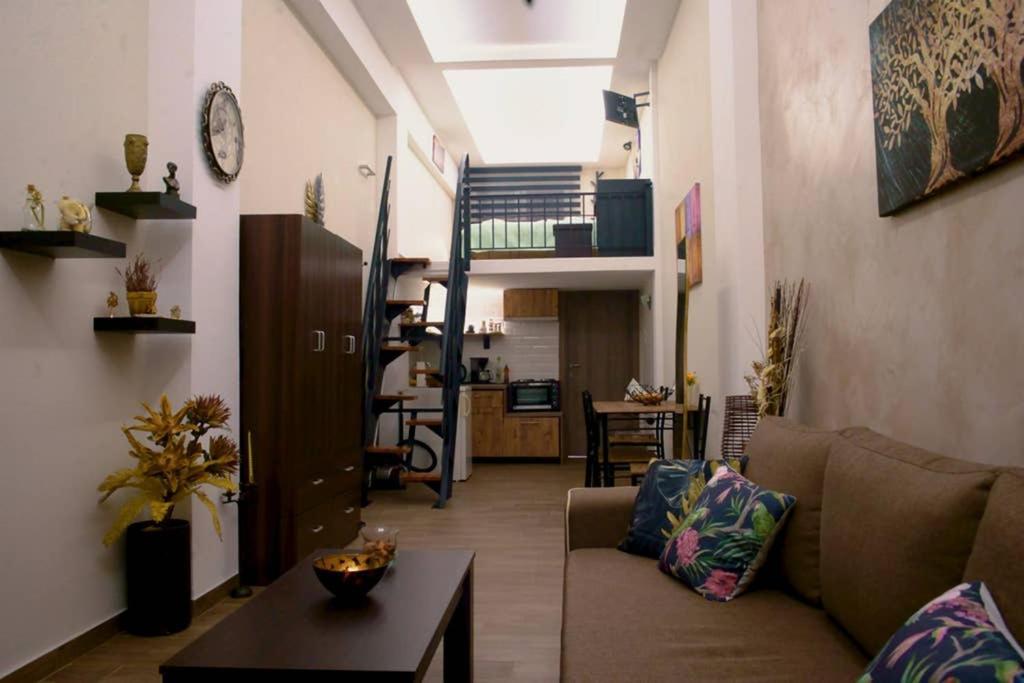 Στούντιο Στο Κέντρο Της Πόλης. Apartment Волос Екстериор снимка